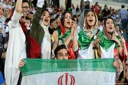 تکذیب ارسال «طرح ورود زنان به ورزشگاه‌ها» به مجلس | فدراسیون فوتبال: چنین خبری از طرف ما نبود