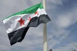 دمشق در شوک؛ حمله مستقیم اسرائیل به ساختمان وزارت دفاع سوریه | اسرائیل، ورودی ستاد کل نیروهای مسلح سوریه را بمباران کرد