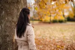 با چند راهکار ساده از شر افسردگی پاییز خلاص شوید | برای کاهش بی‌حوصلگی چه باید کرد؟