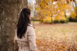 با چند راهکار ساده از شر افسردگی پاییز خلاص شوید | برای کاهش بی‌حوصلگی چه باید کرد؟