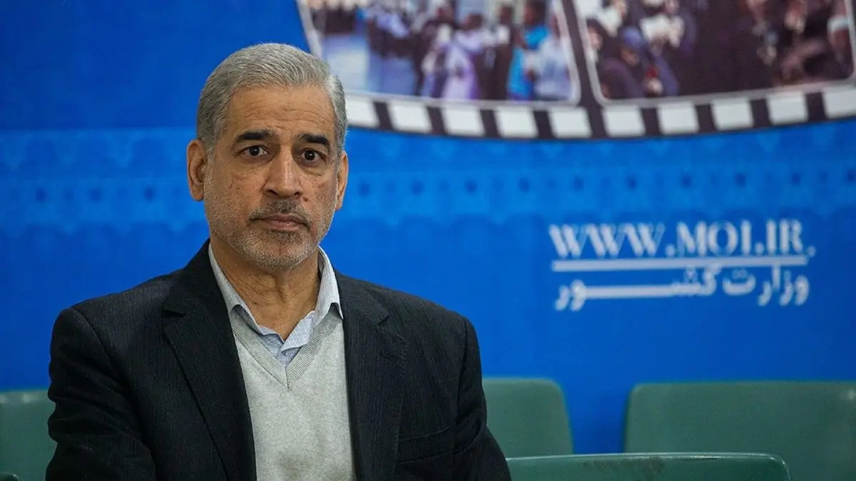 صادق خلیلیان، وزیر دولت احمدی نژاد اعلام کاندیداتوری کرد