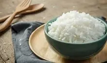 تا الان اشتباه برنج رو دم می‌کردید | با این دو ماده، برنج به یک داروی سلامتی تبدیل می‌شود +ویدئو
