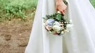 این زن میانسال عاشق پیراهن عروس است | او برای خرید هم لباس عروس می‌پوشد!+عکس