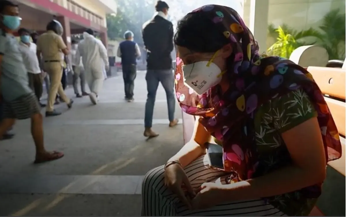 کرونا در هند؛ بازار سیاه و سفید دارو و اکسیژن | رواج درمان خانگی از بیماران