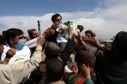 به صدادرآمدن زنگ خطر فاجعه انسانی کرونا در افغانستان