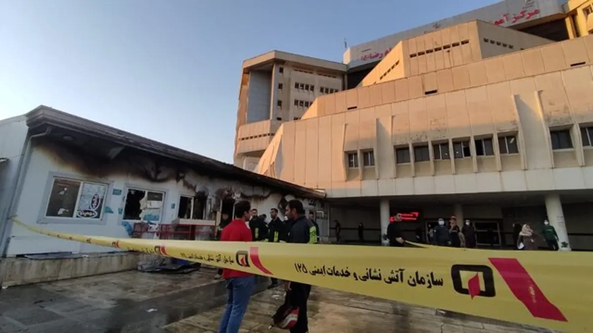 آتش سوزی گسترده در فروشگاه مواد غذایی بیمارستان امام رضا(ع) کرمانشاه