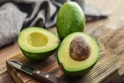 خودت توی خونه آووکادو پرورش بده، خیلی ساده است | پرورش هیجان انگیز آووکادو در خانه 