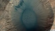 اصابت شهاب سنگ به مریخ + عکس | عکسی اعجاب انگیز از محل برخورد شهاب سنگ