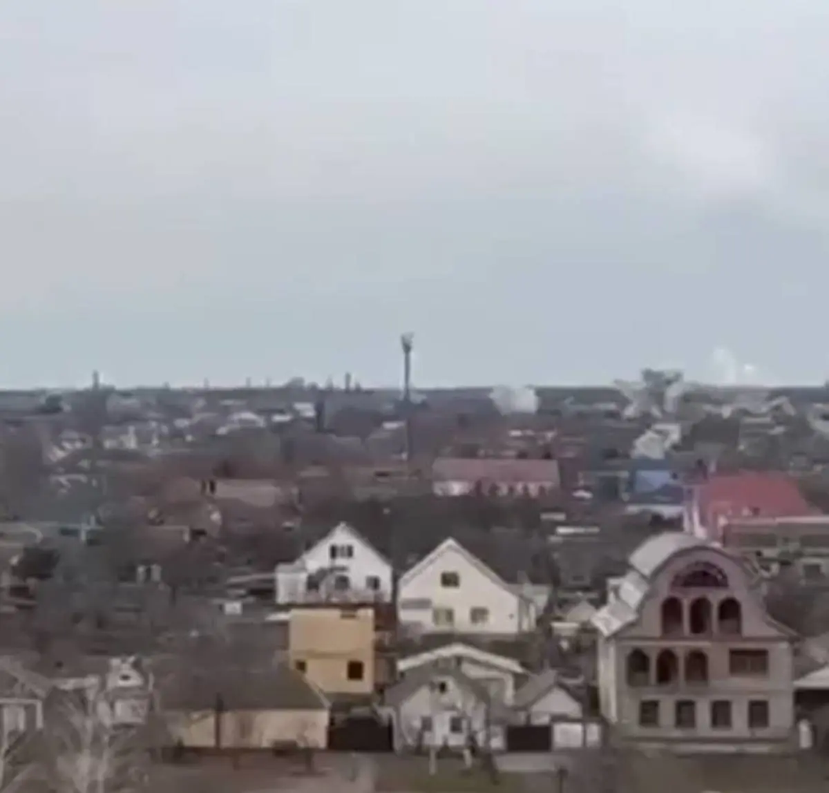 موشکباران شهر نیکلاییف توسط روسیه + ویدئو 