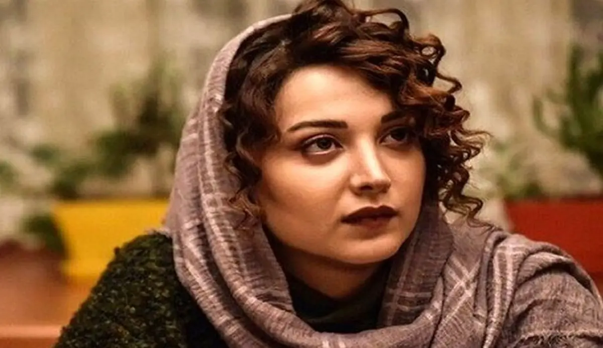روشنک گرامی با این عکس غوغا به پا کرد | عکسی عجیب و غریب از  بازیگر ایرانی که شوکه تان می کند 