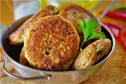 طرز تهیه "کوکو کلم و هویج” | غذای ارزان و خوشمزه