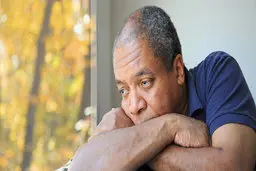 
خستگی شایع‌ترین نشانه کرونا