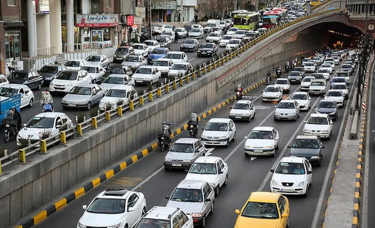 خطر موج دوم کرونا با بسته ناقص تعطیلاتی
