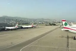 
ورود دومین هواپیمای حامل کمک ایران به لبنان
