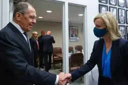 تاکید انگلیس و روسیه بر لزوم بازگشت ایران به مذاکرات وین 