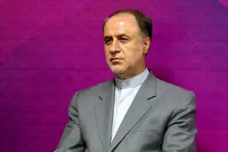 حاجی بابایی: کمیسیون تلفیق ۸۰ هزار میلیارد تومان به یارانه سال آینده اضافه کرد | حداکثر حقوق کارکنان در سال آینده ۷ برابر حداقل حقوق خواهد بود