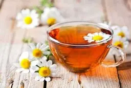 با  نوشیدن چای بابونه به جنگ کرونا بروید 