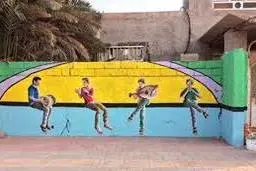 سازهای بومی و لوتی از نقاشی های جزیره هرمز پاک شد+عکس