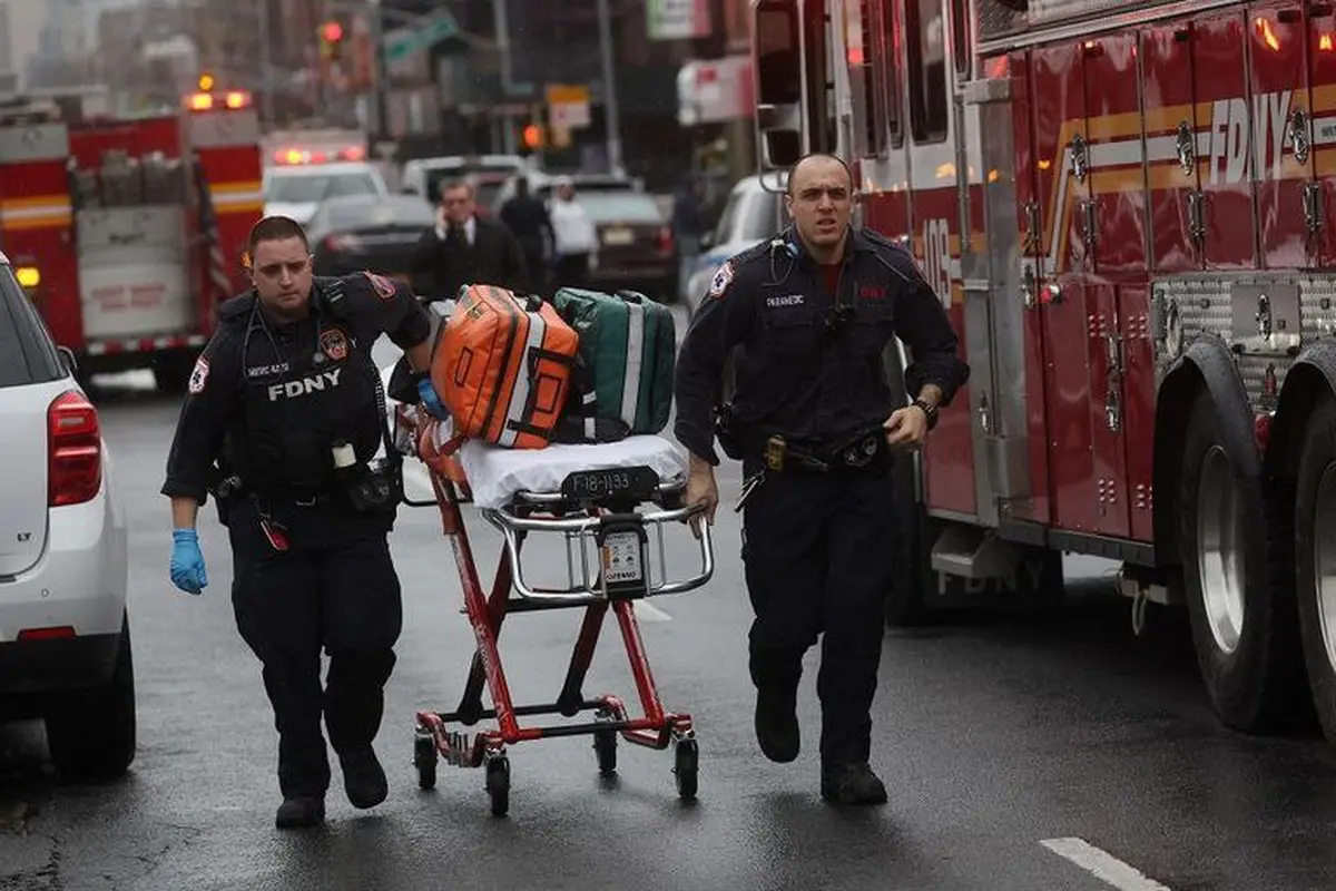 تصویری از یکی از مجروحان حادثه تیراندازی در متروی نیویورک+ویدئو 