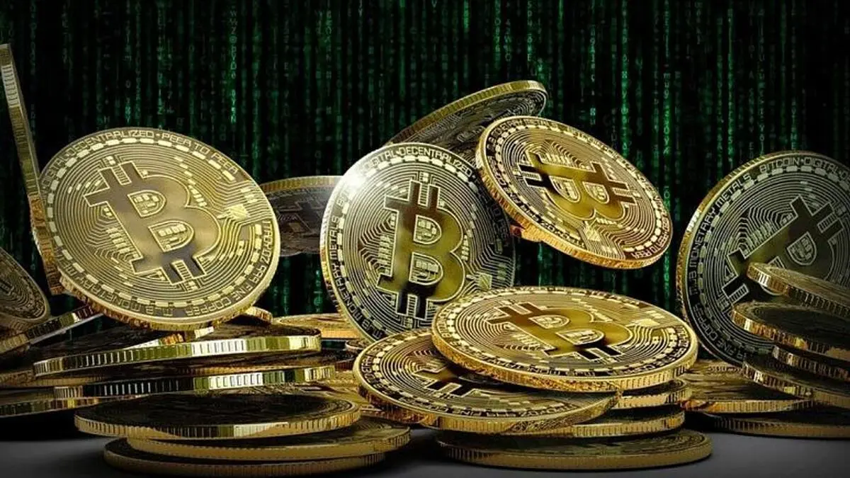 بیت کوین چه فرقی با پول واقعی دارد؟