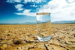  در ارتفاعات کوه «بُل» و «گاوبست» هیچ پرنده و حشره‌ای در ماه‌های گرم و کشنده جنوب تشنه نمی‌ماند.