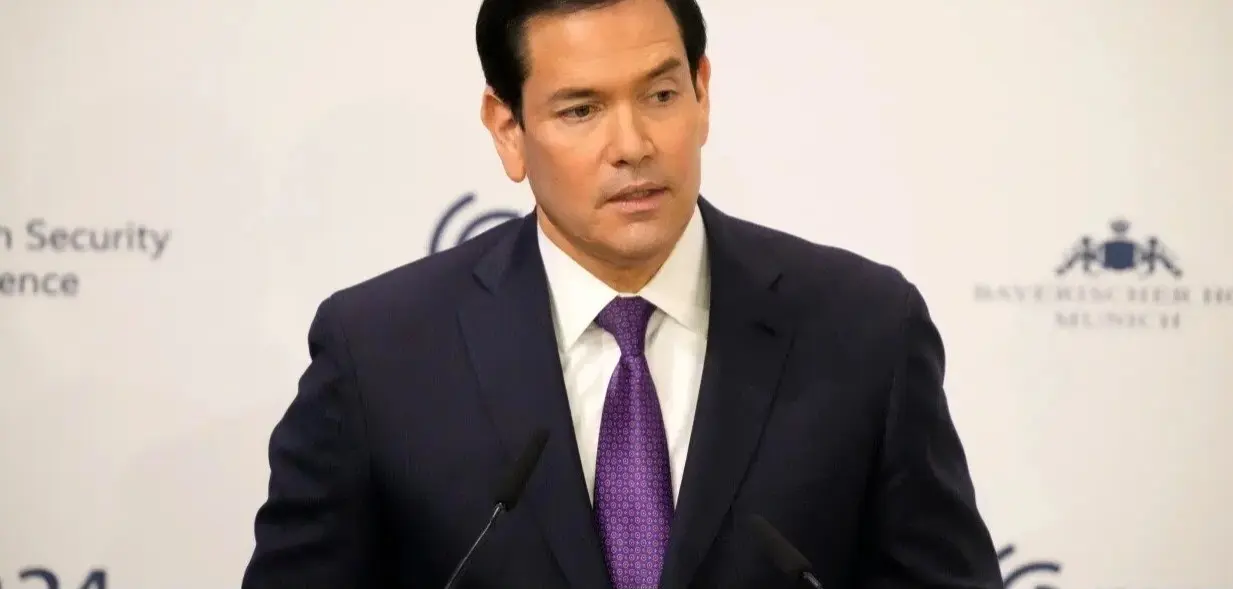 روبیو: ایران حاضر به مذاکره بر سر موشک‌های بالستیک نیست