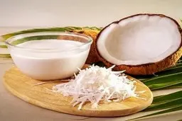 خواص آب نارگیل برای سلامت زنان باردار که نمیدانستید! |  آب نارگیل بنوشید 