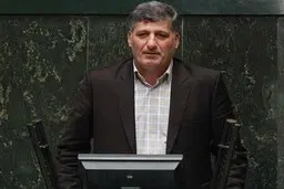 گودرزوند چگینی، نماینده مجلس: تغییر ساعت رسمی کشور، باید در اختیار دولت قرار گیرد | شروع ساعت کاری از ۶ صبح، خستگی مضاعف ایجاد می‌کند |  قطعا این ساعت ادارات مراجعی نخواهند داشت