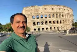 خبرگزاری تک نفره حمید معصومی نژاد در ایتالیا! | گزارش جالب خبرنگار سابق حمید معصومی نژاد +ویدئو