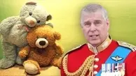ماجرای کلکسیون خرسهای عروسکی پسر میانسال ملکه انگلیس!