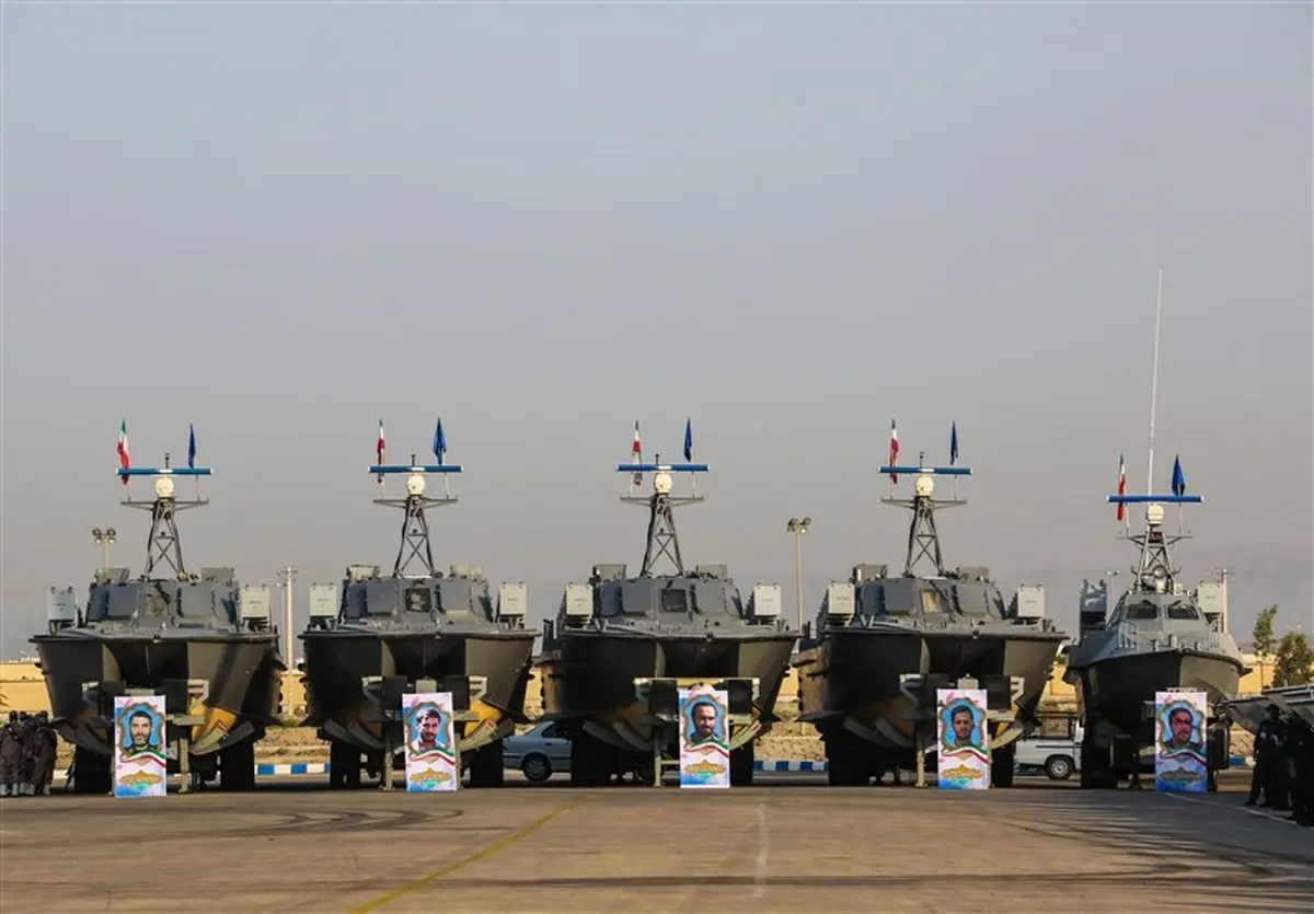  تصاویر الحاق ۱۱۲ فروند شناور موشک‌انداز به ناوگان مدافعان امنیت خلیج فارس 