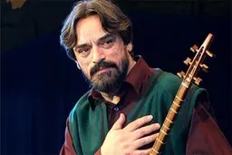 انتقاد تند حسین علیزاده از اظهارات اخیر درباره موسیقی: در هیچ کشور اسلامی موسیقی تا این حد تحت فشار نیست؛ حتی طالبان هم کنسرواتوارهایش را باز خواهد کرد