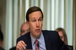 اعتراف سناتور آمریکایی به بی‌نتیجه بودن اقدام ترامپ علیه رئیسی