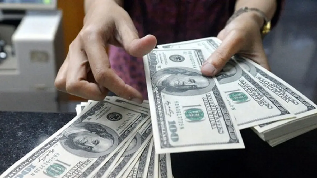 قیمت دلار به کدام سمت می رود؟