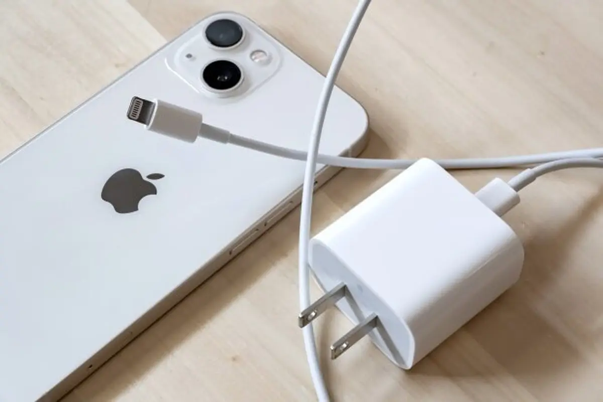 4 ترفند مهم و ساده برای افزایش طول عمر باتری گوشی‌های آیفون | شرکت اپل این راز رو افشا نکرد! 