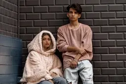 حبس 5 ساله برای دو بلاگر معروف به دلیل تشویق مردم به اغتشاشات 5 آبان