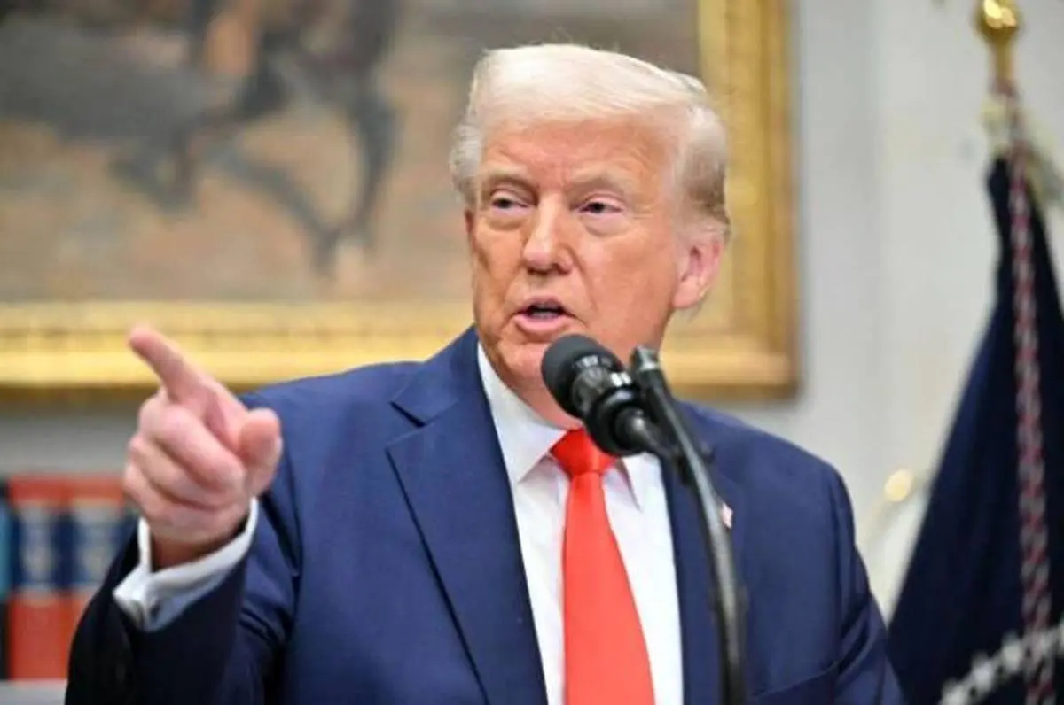 ترامپ مدعی شد: تنگه هرمز را کاملا مسدود کرده‌ایم |  ایران روزانه ۵۰۰ میلیون دلار ضرر می‌کند