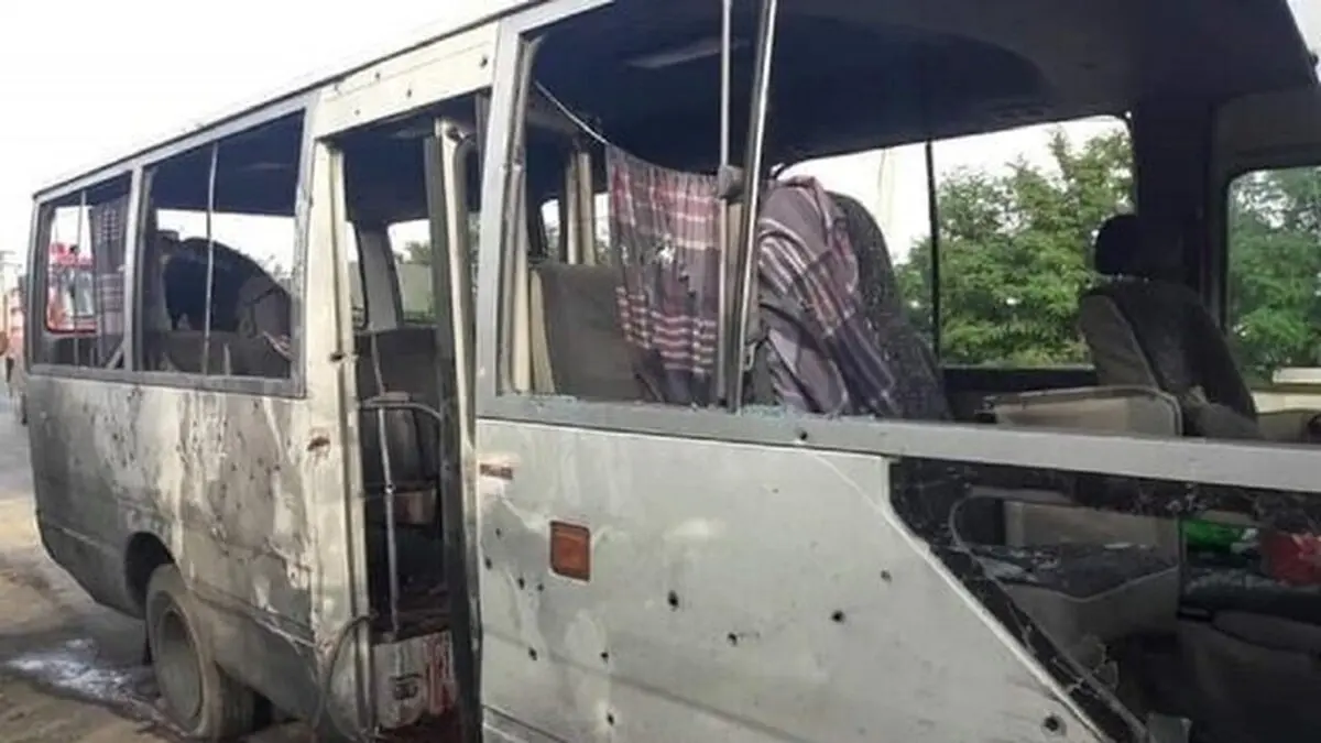 چهار کشته و ۱۳ زخمی در انفجار اتوبوس دانشگاهیان در شرق افغانستان
