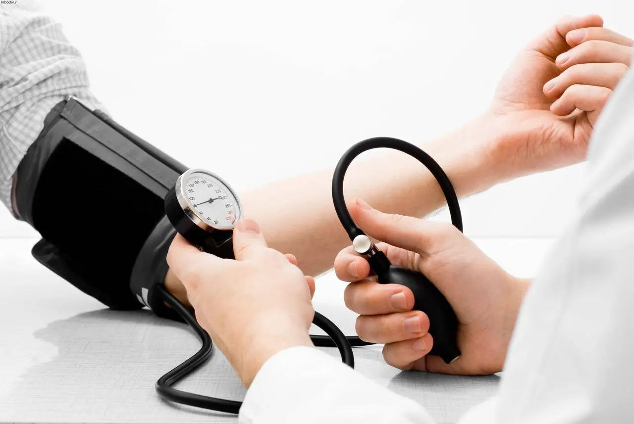 بلایی که داروهای فشار خون بر سر سالمندان می‌آورد | آمار دو برابر شکستگی استخوان در سالمندان بعد از مصرف داروهای فشار خون