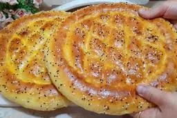 توی قابلمه روحی نون محلی بپز | طرز تهیه نان فتیر محلی +ویدئو