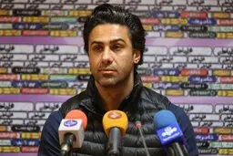 فرهاد مجیدی: حتما باید یک نفر بمیرد تا لیگ تعطیل شود؟!