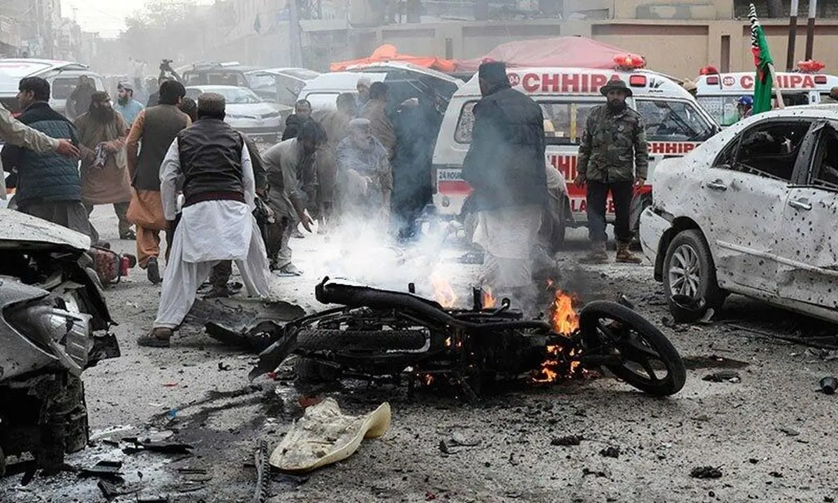 انفجار در پاکستان جان ۹ نفر را گرفت 
