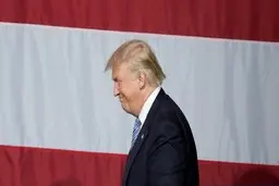 
احتمالاً ترامپ در صورت شکست در انتخابات، خود و خانواده‌اش را مورد عفو قرار می دهد
