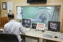 کرونا  |  افزایش ۲۵۰ درصدی انجام سی‌تی‌اسکن ریه در بیمارستان‌ها 