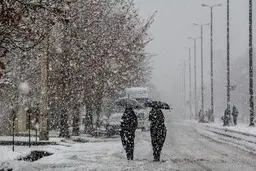 
پیش بینی هواشناسی از بارش برف و کاهش شدید دما؛ این بار جدی بگیریم؟
