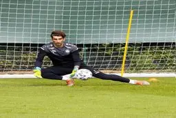 بیرانوند در تمرین آنتورپ حاضر شد