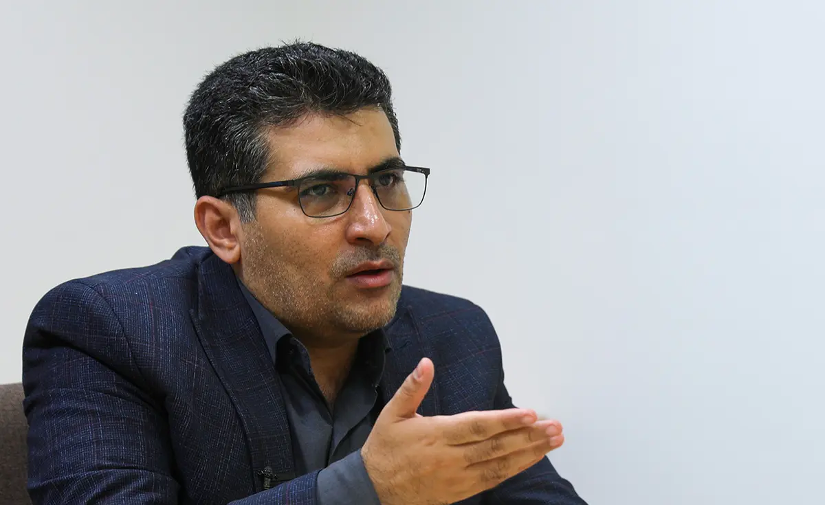 تحلیل کاملا غلط مهدی خراتیان درباره آینده مادورو + ویدئو