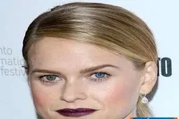 
 بازیگران مشهور ی که چشم های لنگه به لنگه دارند + تصاویر
