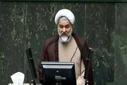 واکنش نوروزی، نایب رئیس کمیسیون قضایی مجلس به برگزاری دادگاه آبان در انگلیس: یکی از آن‌هایی که به مردم شلیک کرد من بودم؛ ما کُشتیم، حالا چه کسی می‌خواهد ما را محاکمه کند؟ | البته شوخی کردم