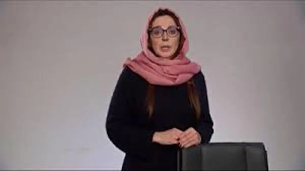 همسر مخالف اوکراینی با پوشیدن حجاب از اردوغان درخواست کمک کرد+ویدئو 
